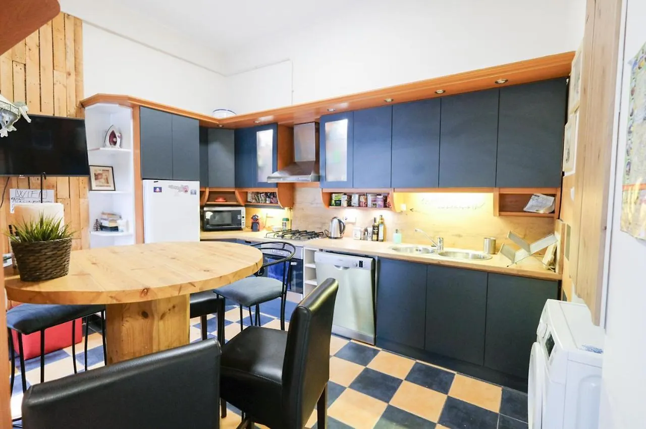 Acacia Hostel Budapest