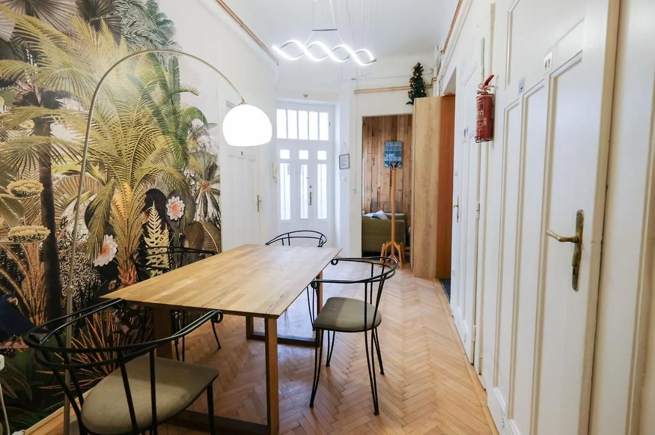 Acacia Hostel Budapest