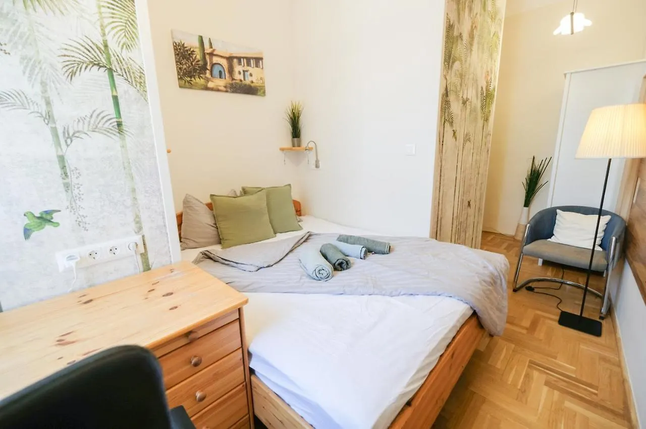 Acacia Hostel Budapest